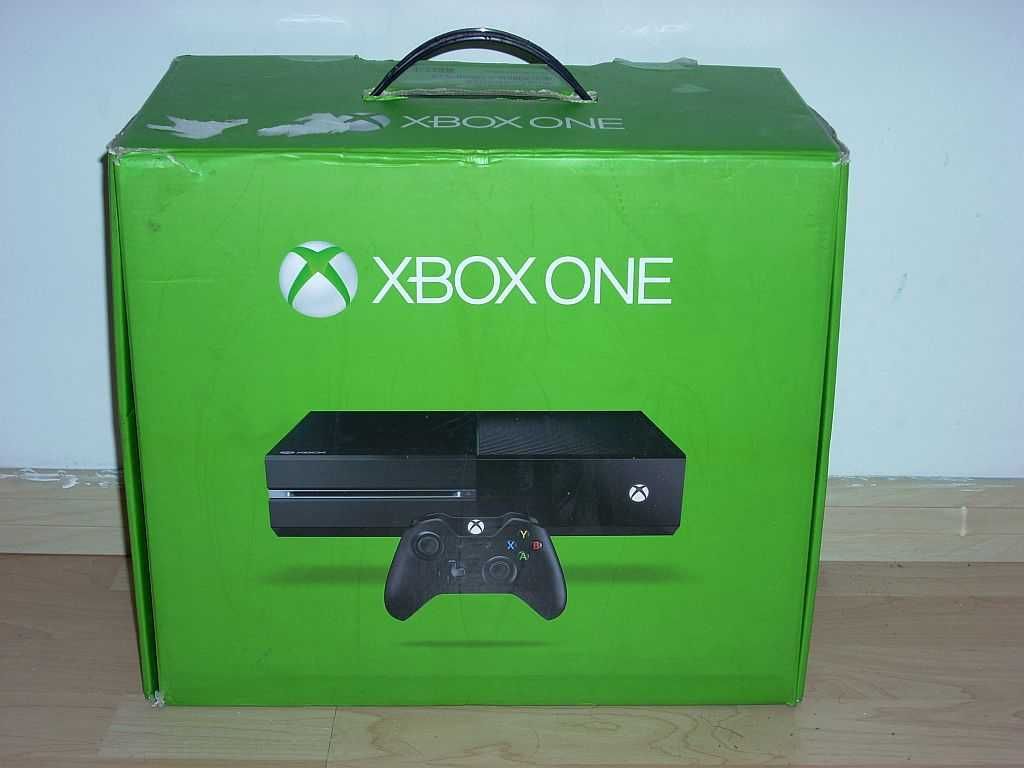 Pudełko po konsoli XBox One 1540, 500Gb