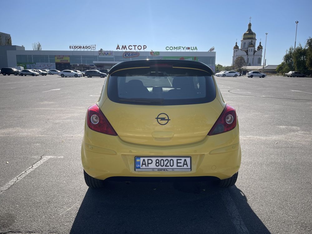 Продам Opel Corsa D