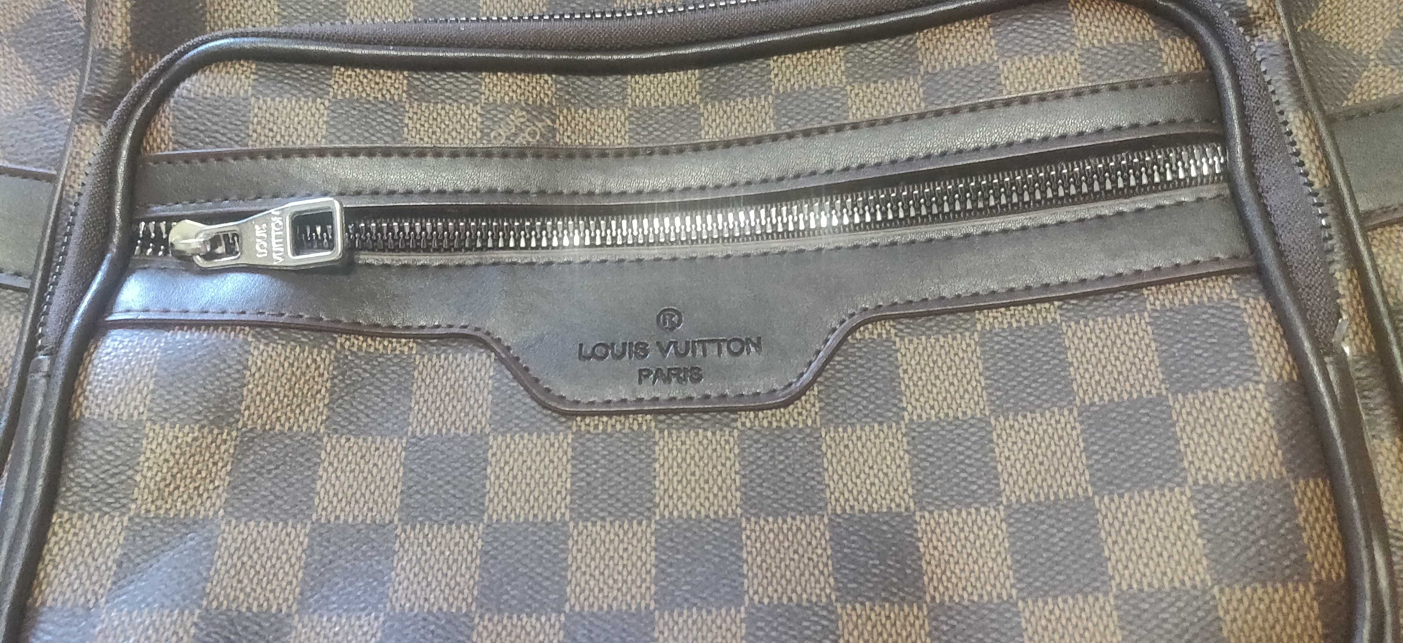 LOUIS VUITTON рюкзак унісекс