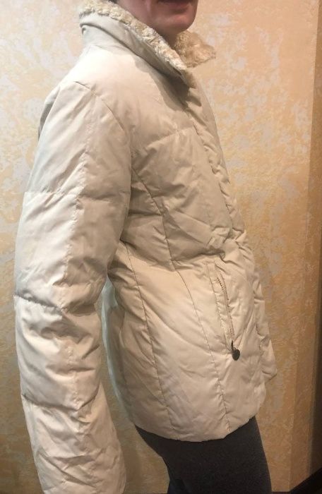 Куртка демисезонная женская, бренд JUNKER, размер M, б/у