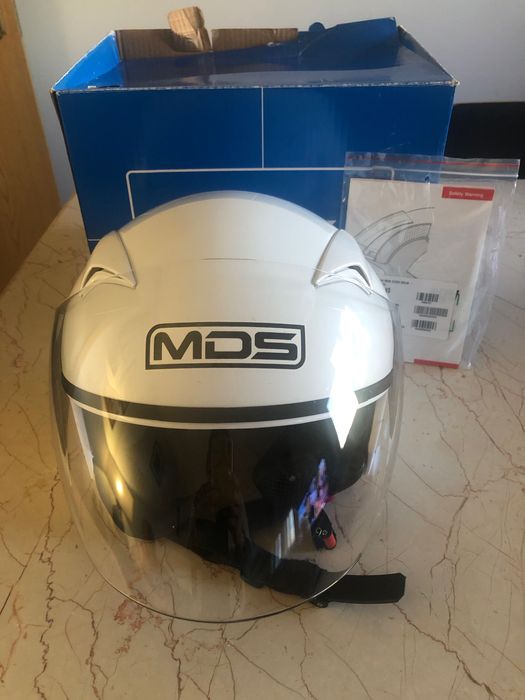 Capacete branco MDS