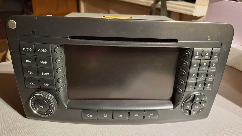 Mercedes Comand w164 не вмикається