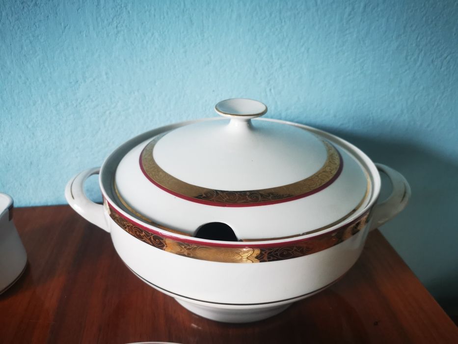 Serwis obiadowy dla 6 osób zlocona porcelana WŁOCŁAWEK lata 70 prl