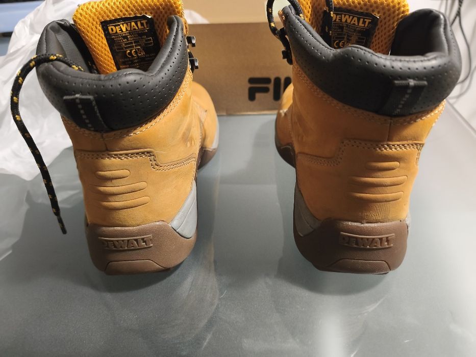 botas  segurança DEWALT  biqueira de aço ( NOVAS / LER ANÚNCIO)