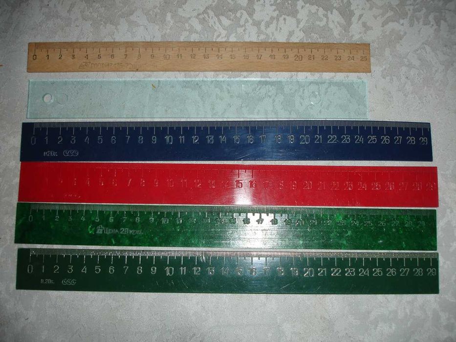 ЛІНІЙКИ (у т.ч. НЕРЖ.) на 50 см та 1 метр. USSR. ТРАНСПОРТИРИ. Ретро.