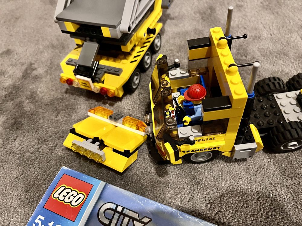 LEGO City 7900 Heavy Loader
