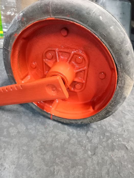 Плуги для тракторів