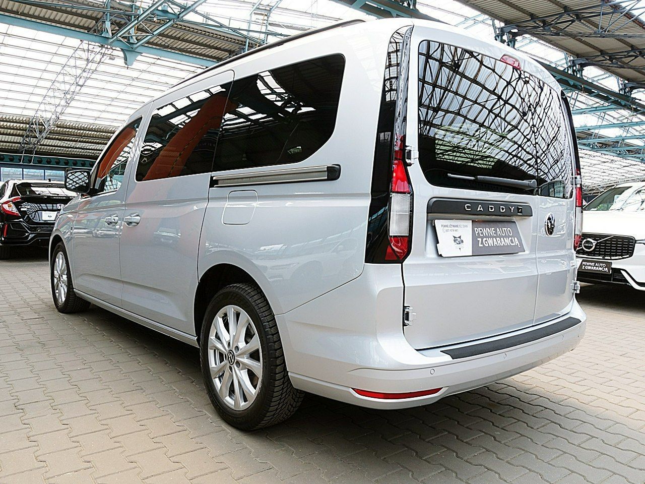 Volkswagen Caddy 7-Osób LONG AUTOMAT LED+Navi FABRYCZNA Gwarancja I-wł Kraj Bezwyp F23%