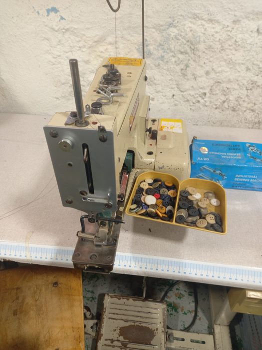 Lote de Máquinas de Costura Industriais – Juki, Brother, Singer, Kingt