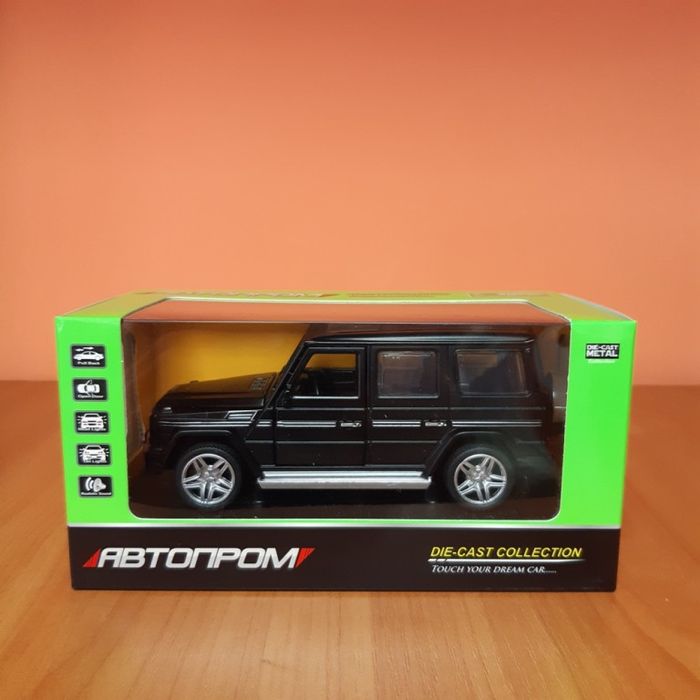 Колекційна  машинка Автопром модель Мерседес Бенц Гелик гелікMercedes-