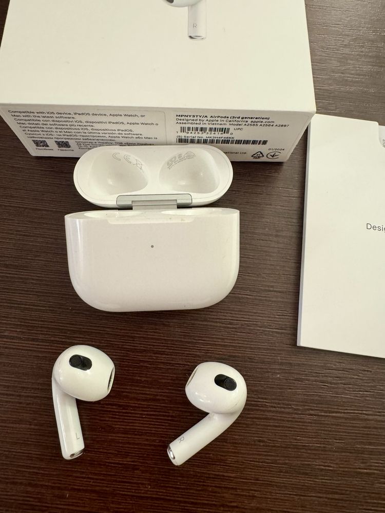 Продам Наушники  AirPods 3. Оригинал!