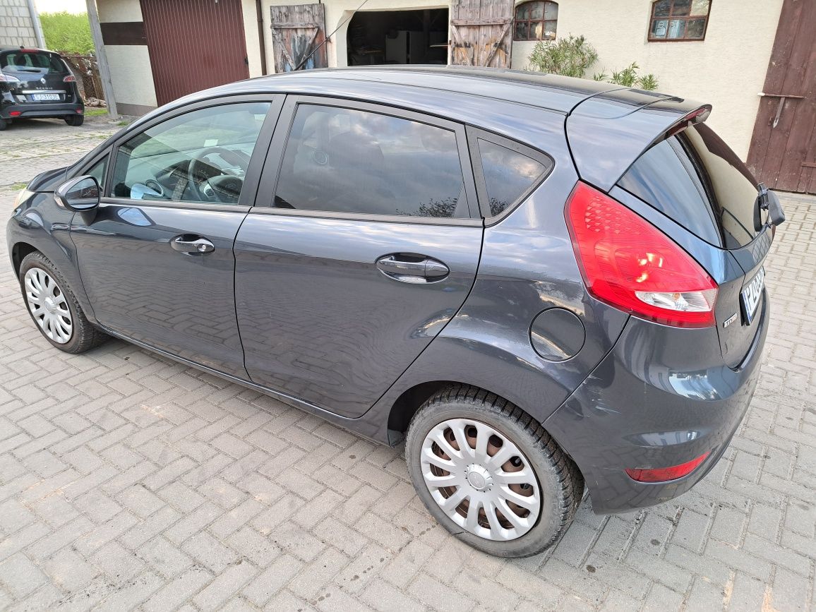 Ford Fiesta 2009 rok 1.4tdci