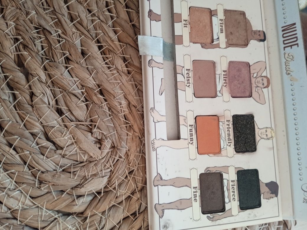 Paleta cieni The Balm Nude Dude