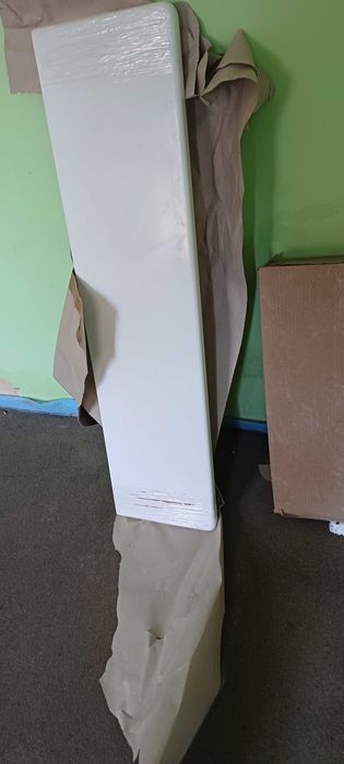 parapet biały połysk