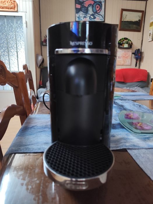 Máquina de café Nespresso vertu plus