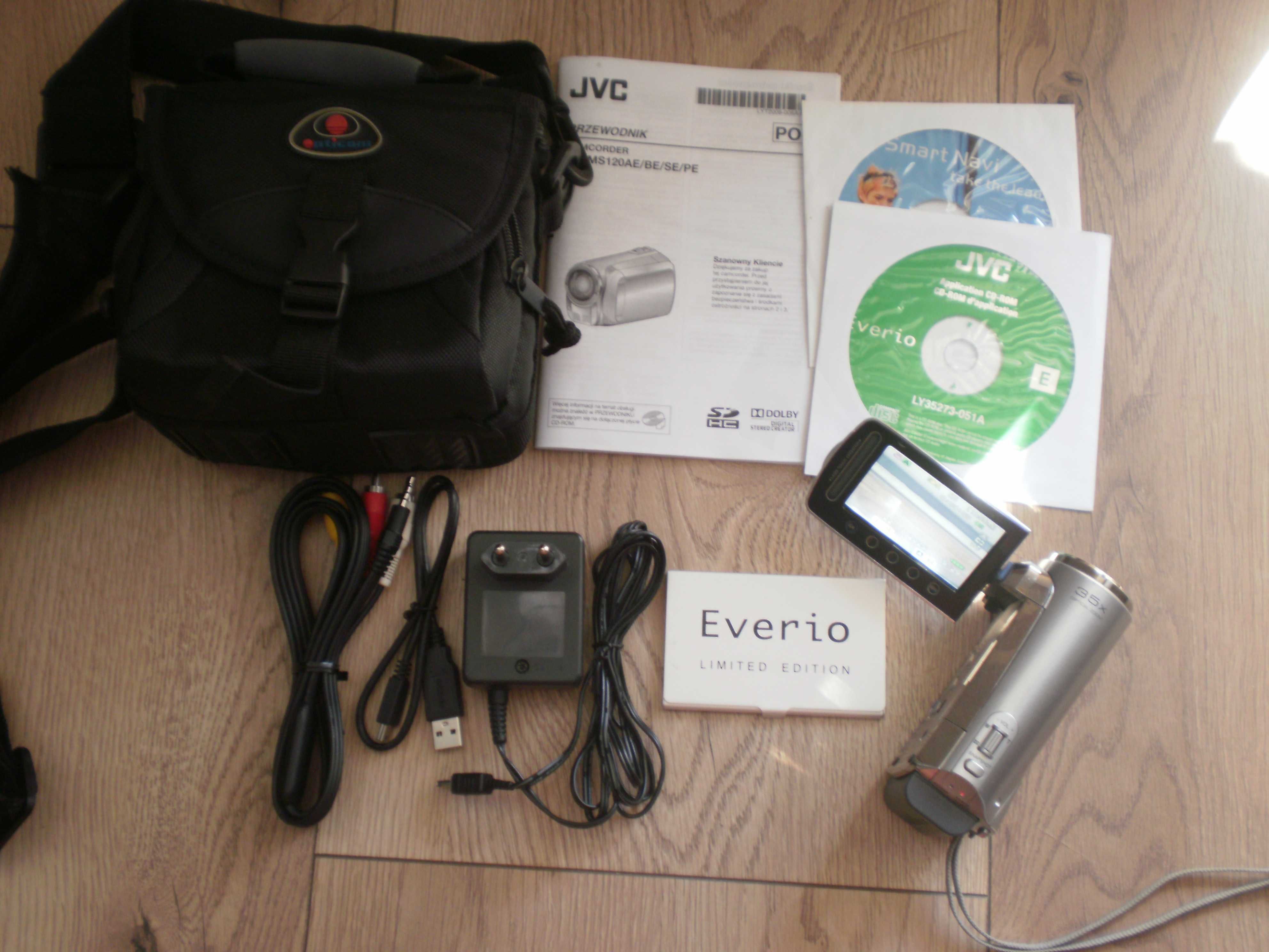 Kamera JVC GZ-MS 120 SEK .. 2 karty pamięci