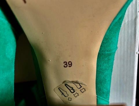 TYMOTEO czółenka damskie słupek rozmiar 39  G1018 ZIELONY ZAMSZ
