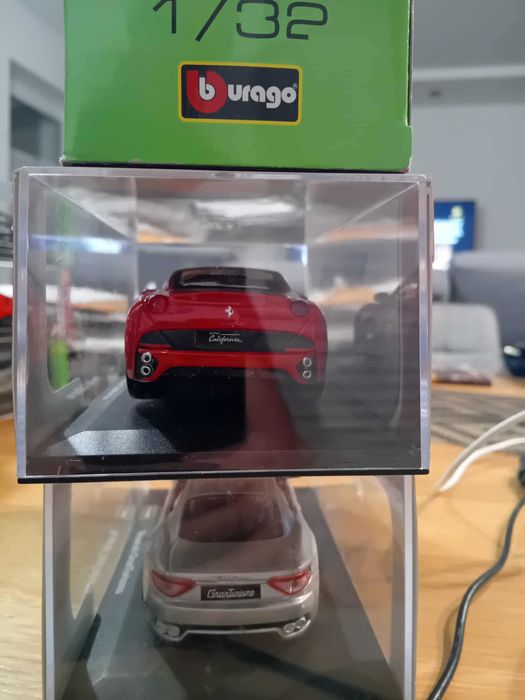 Sprzedam modele samochodów