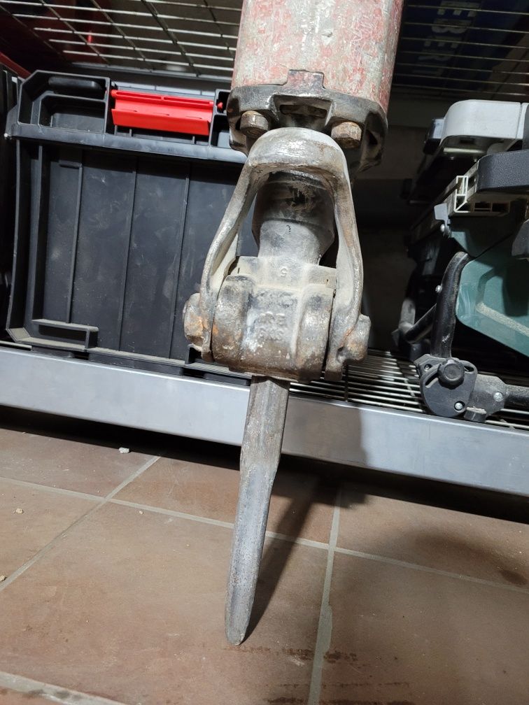 Młot wyburzeniowy Hilti te 3000