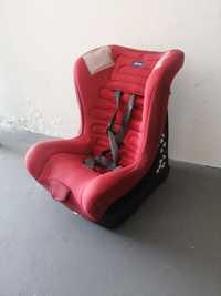 Cadeira auto usada