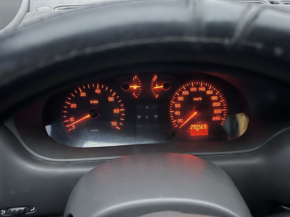 Рено сценік 1. 2001р. 1,6 бензин