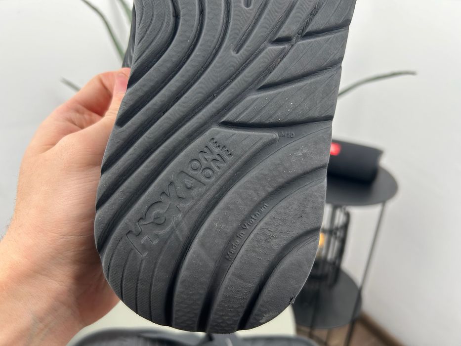 Оригінал! Тапочки шльопки Hoka Ora Recovery 44 розмір М05887