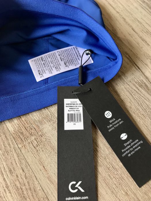 Top de desporto Calvin Klein XS (Novo)