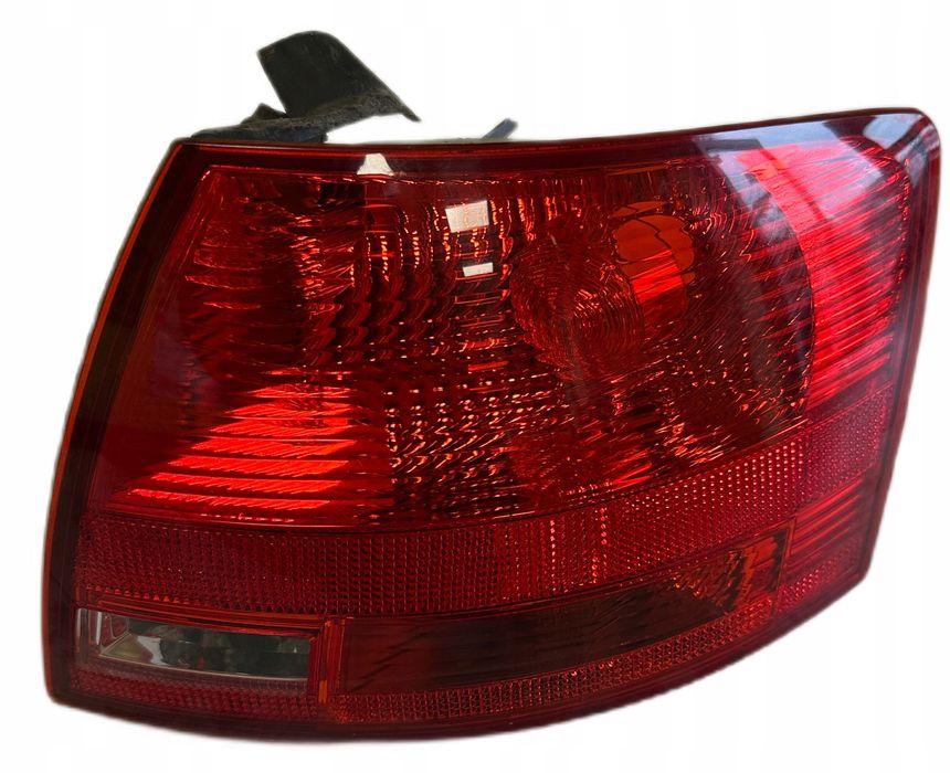 Lampa Prawy Tył Prawa Tylna Audi A4 B7 Avant Kombi