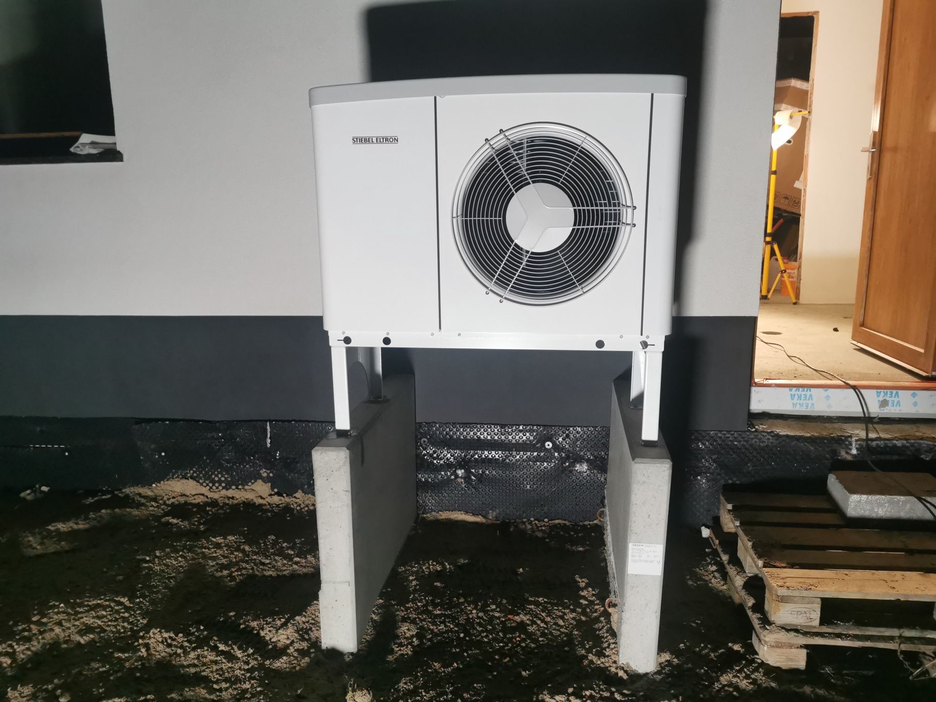 Pompa Ciepła Stiebel Eltron HPA-O 4 8 CS Plus Flex 8kw HSBC 180 Montaż