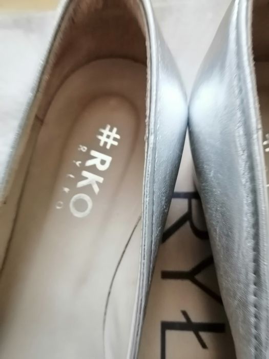 Buty skórzane damskie Ryłko w rozmiarze 37,5