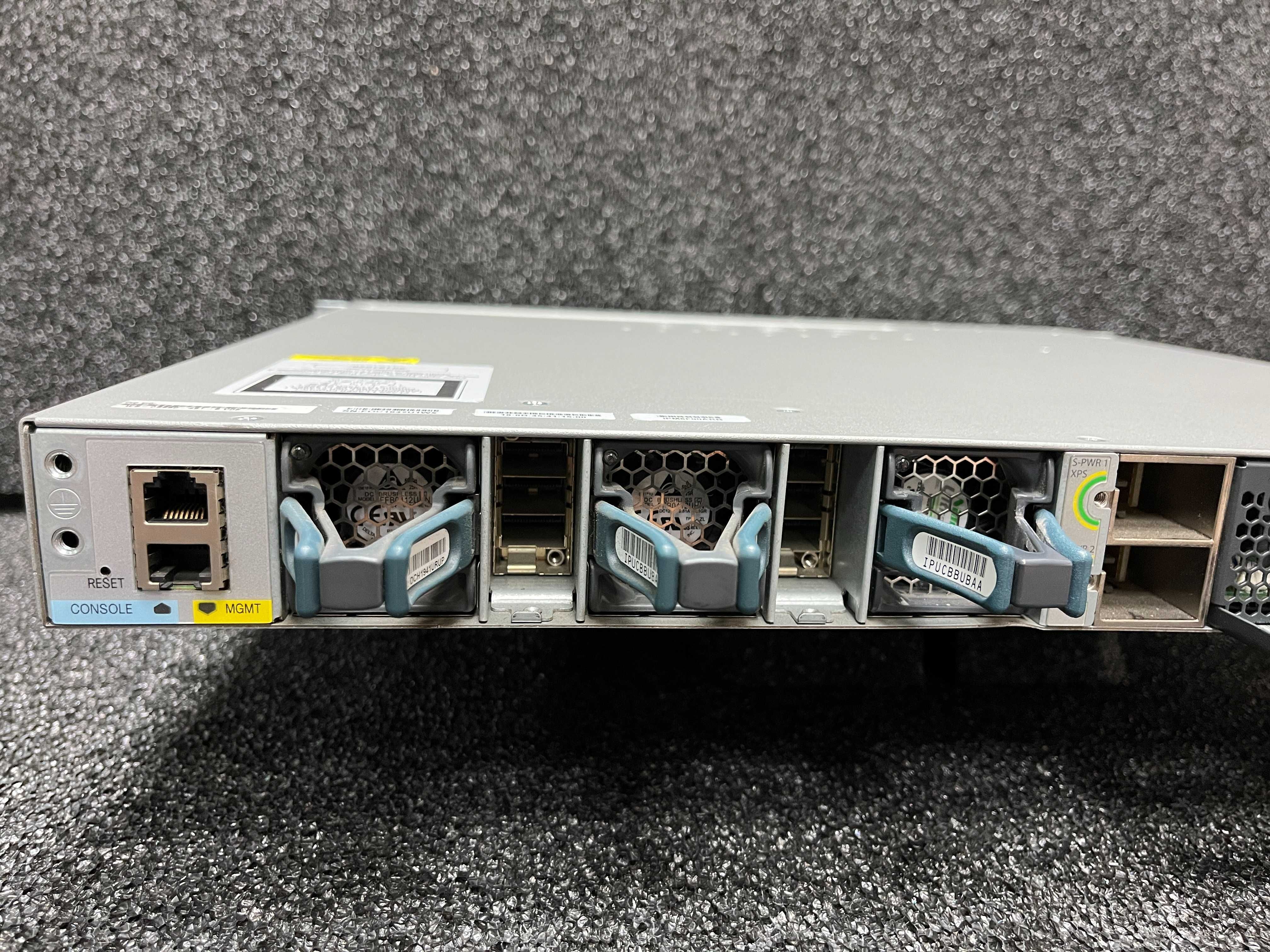Комутатор Cisco WS-C3850-48T-S - Юнісфера