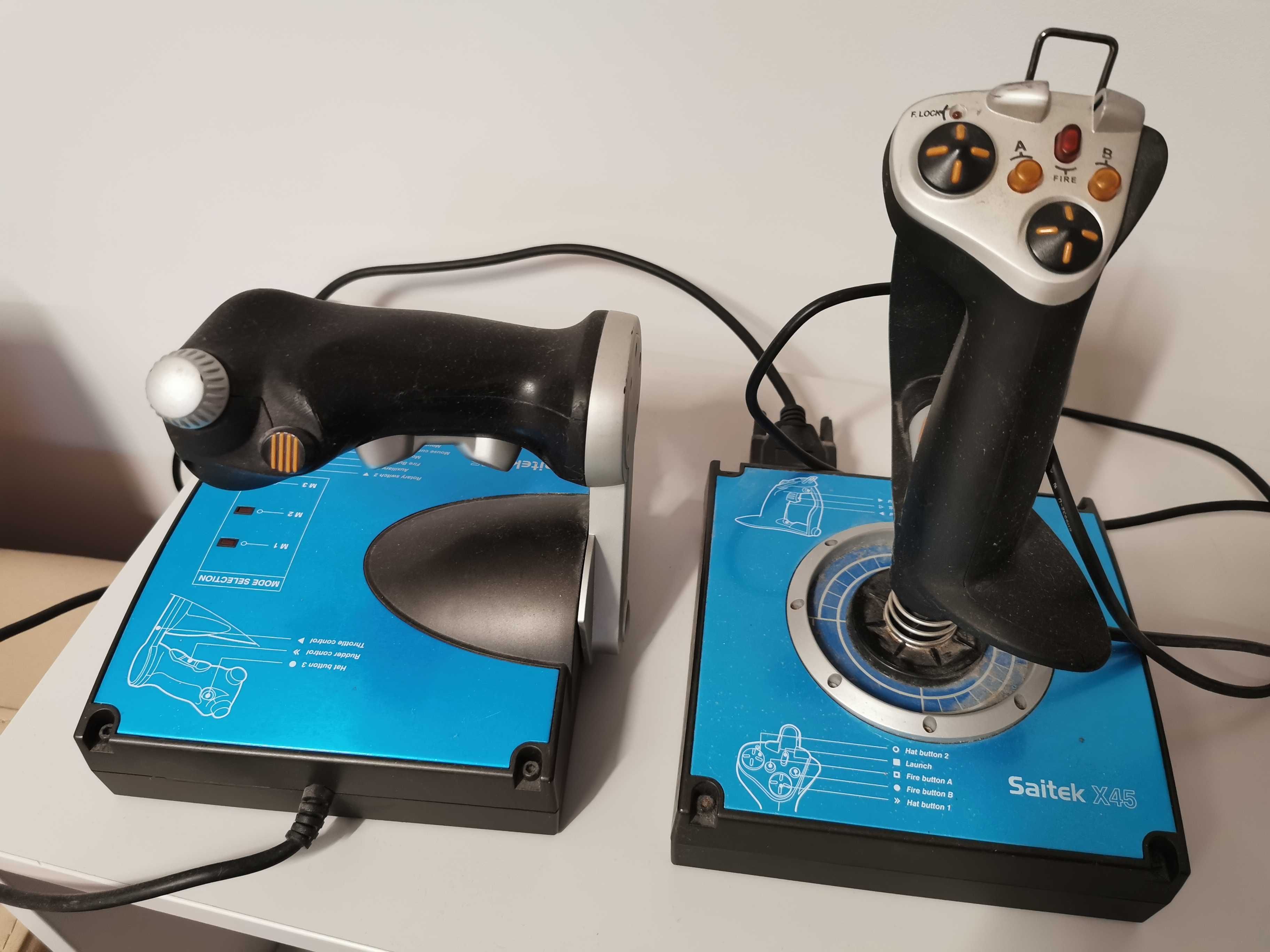 Sprzedam Joystick Saitek X45 (zestaw)