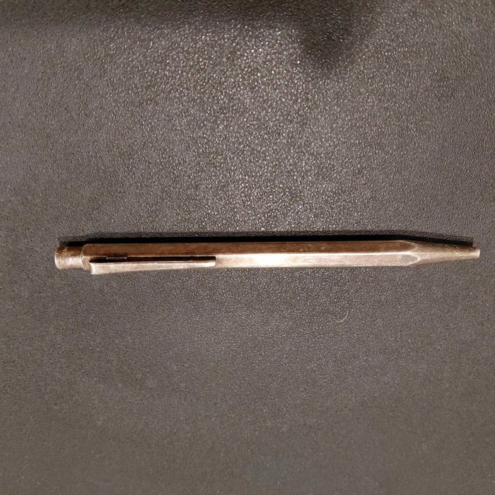 Esferográfica Caran d'Ache