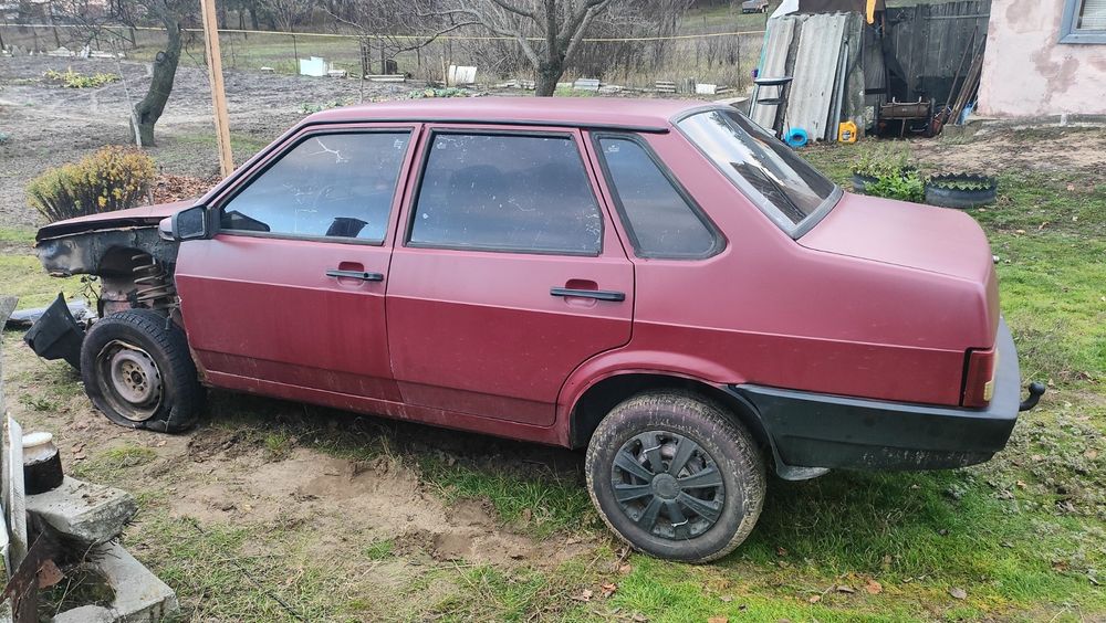 Продам ваз 21099