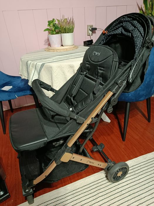 Wozek spacerowy MOMI