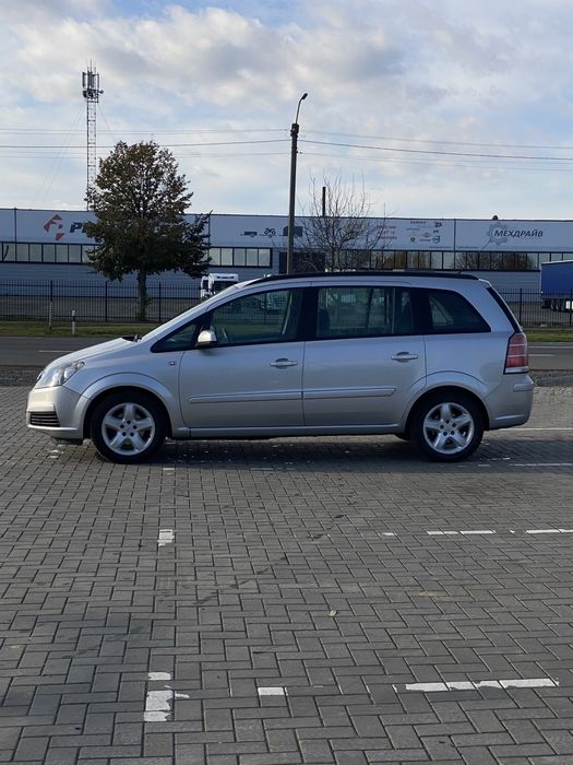 Продам Opel zafira