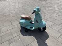 Skuter Vespa dla dzieci