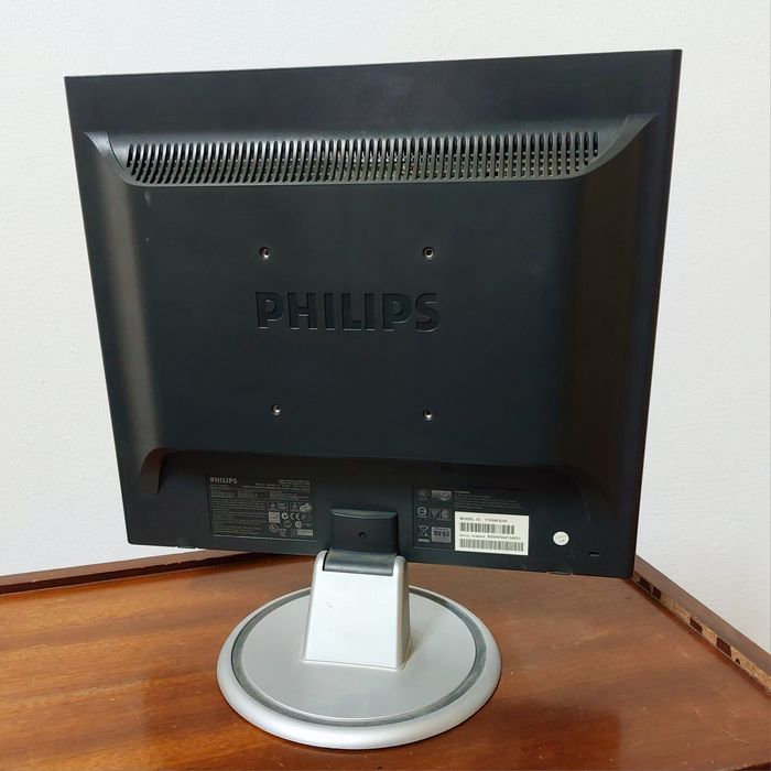 Computador Dell + Monitor Philipps