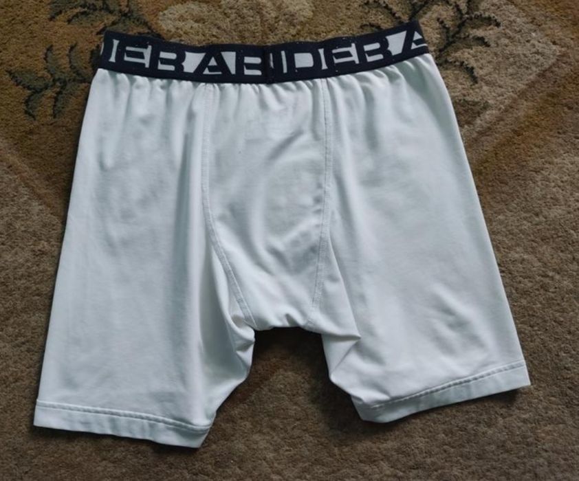 Компрессионные, термо шорты Under Armour