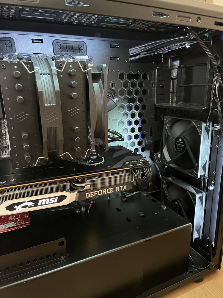 Komputer do gier RTX2070 i5-9600K z monitrem 24 cali