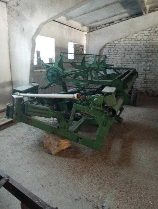 Жниварка ,  жатка причепна ЖВП (У)-5.1М.
