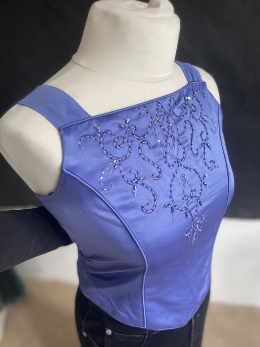 Gorset miękki wyszywany