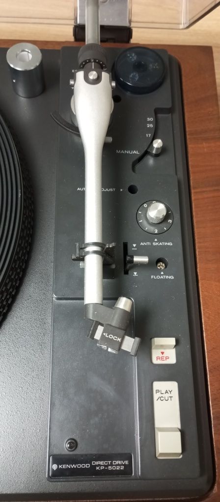Gramofon Kenwood KP-5022 Direct Drive automat