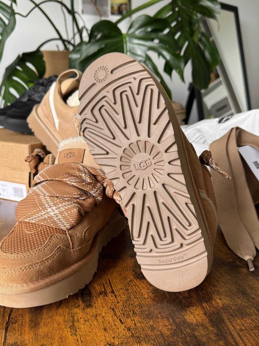 Уги в стилі UGG Lowmel хутряні