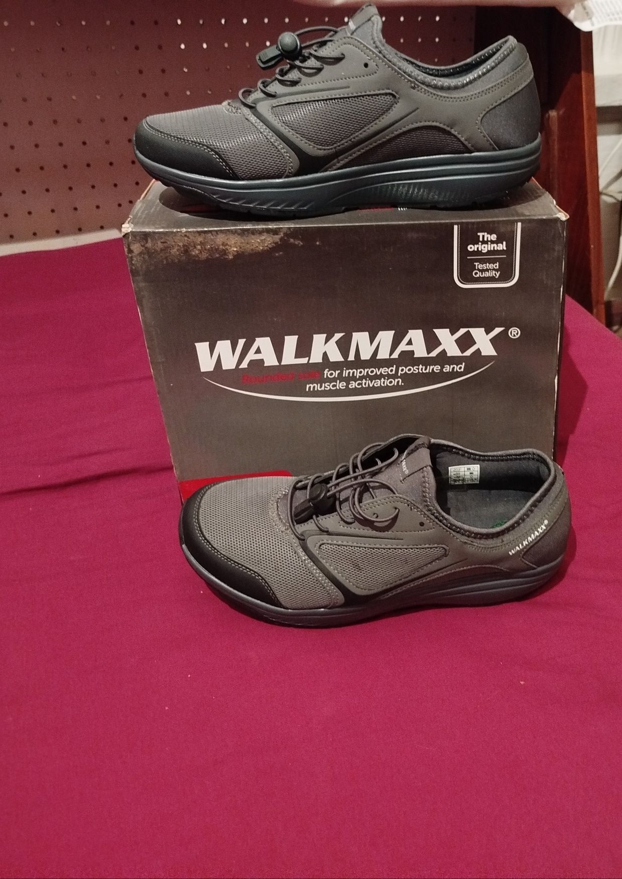 Кросівки walkmaxx 2 пари нові 45-46р.
