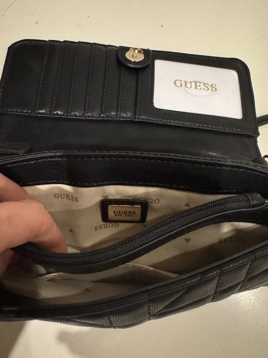 Sprzedam  torebke Guess