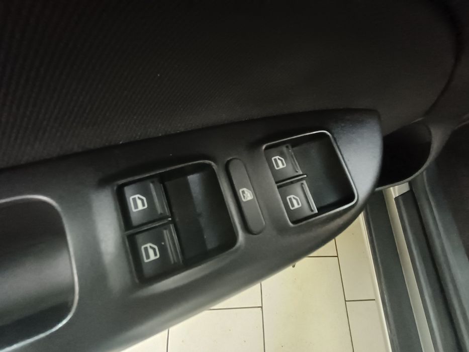 Продам skoda a5 1.4 tsi 2010 рік