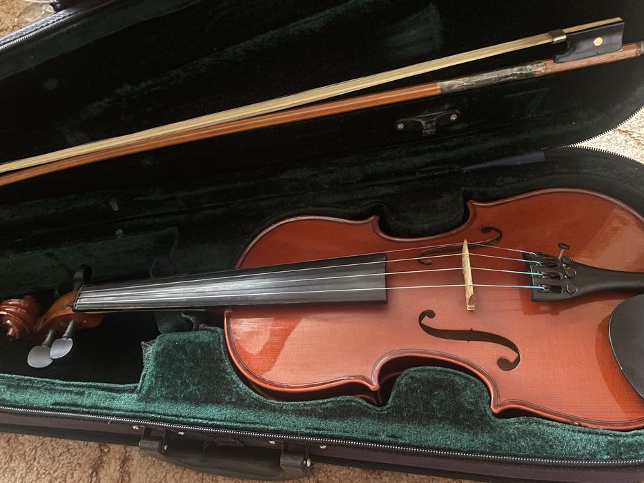 Скрипка 2/4 + футляр