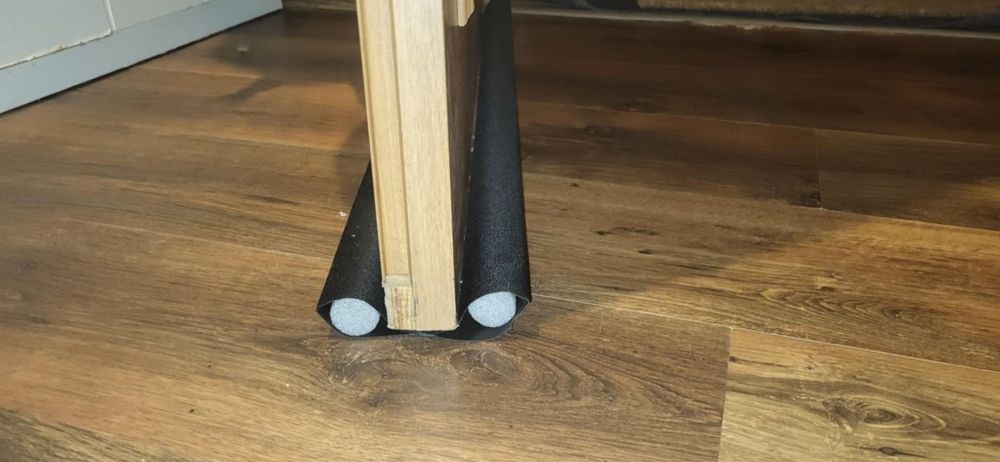 Uszczelka pod drzwi 5 sztuk