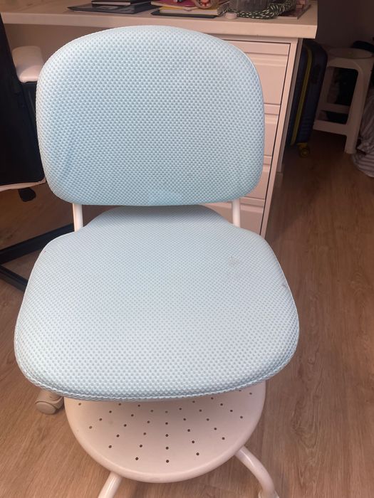 Cadeira secretária giratória azul Ikea